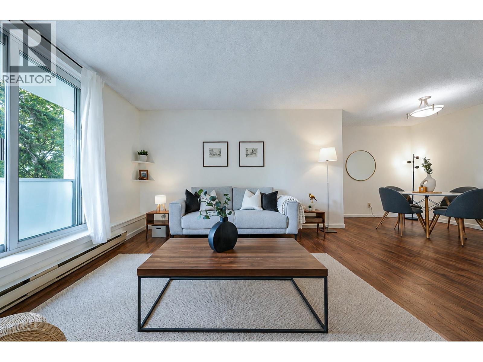 905 9541 Erickson Drive Property Photo 14