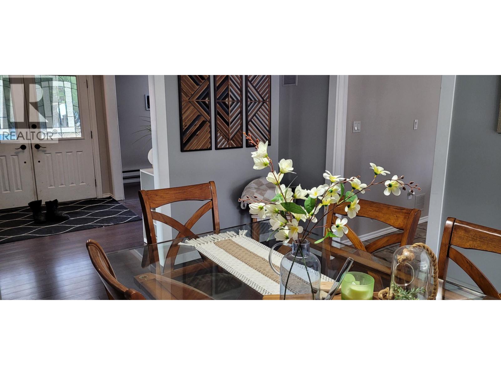 21040 Wright Creek Road Property Photo 14