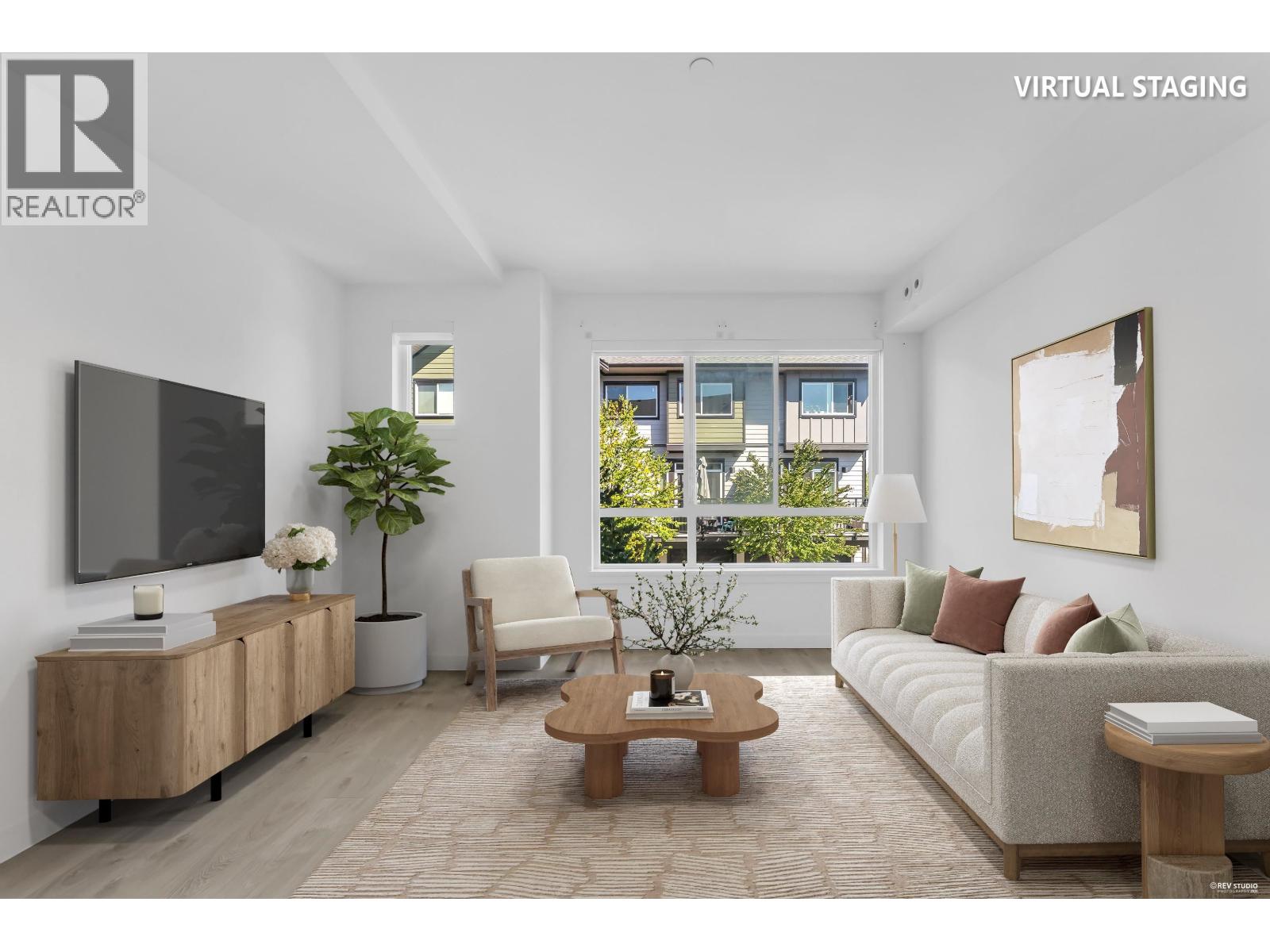 34 4292 Wolf Way Property Photo 2
