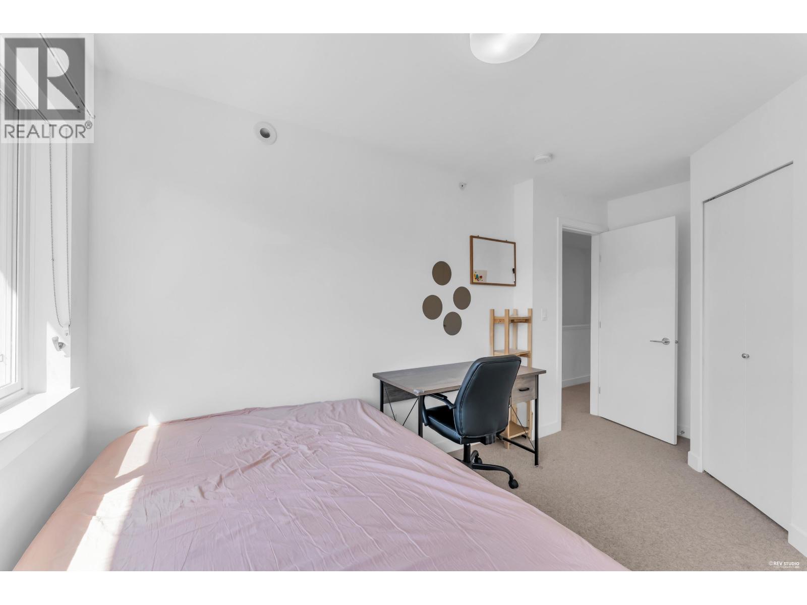 34 4292 Wolf Way Property Photo 17