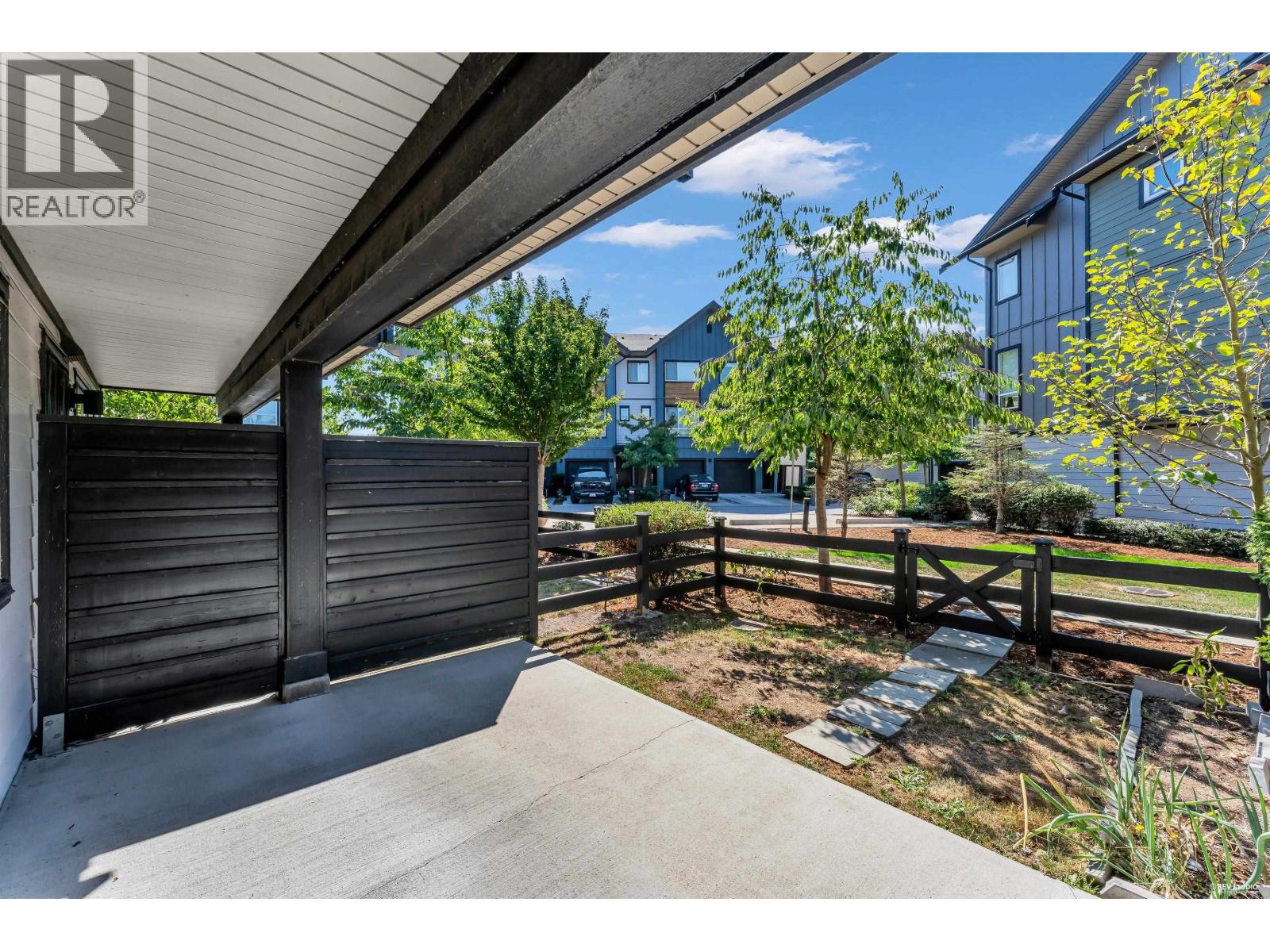 34 4292 Wolf Way Property Photo 24