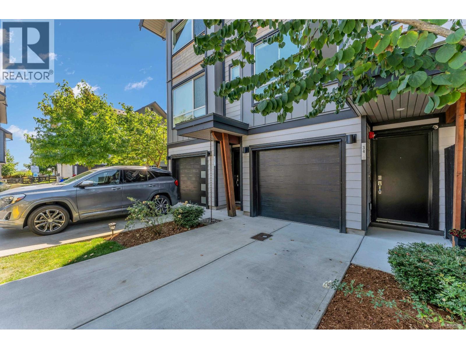 34 4292 Wolf Way Property Photo 26