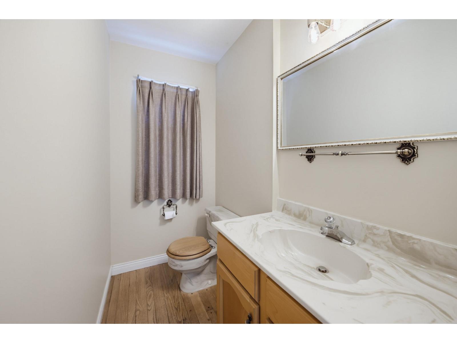 13521 19 Avenue Property Photo 6