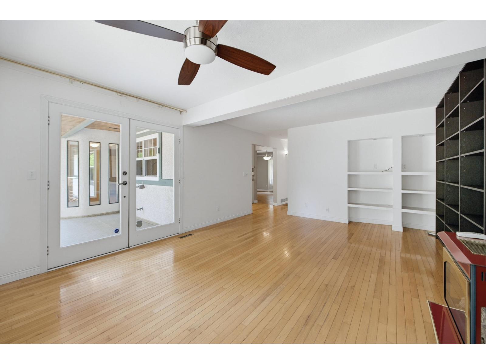13521 19 Avenue Property Photo 14