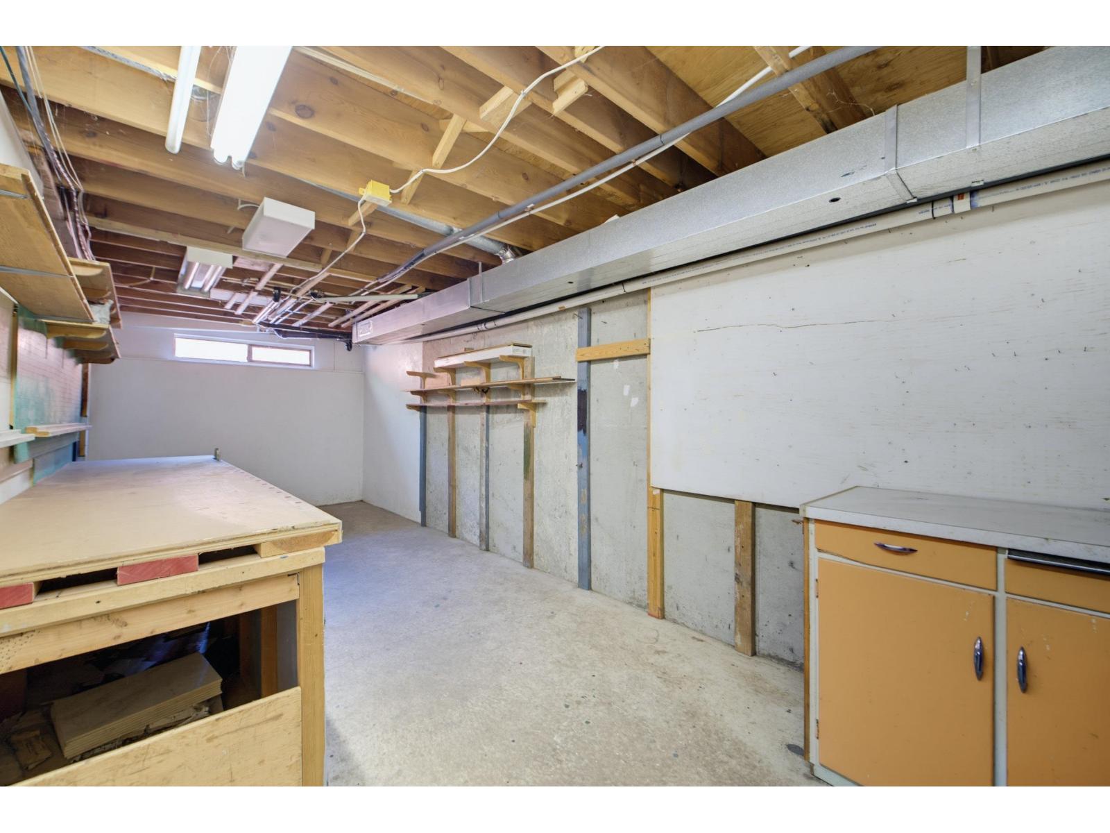 13521 19 Avenue Property Photo 28