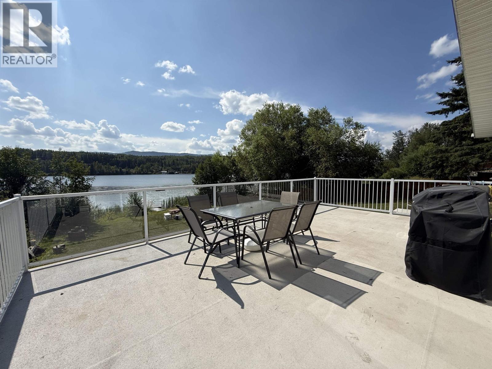 2055 Gerow Island Road Property Photo 18