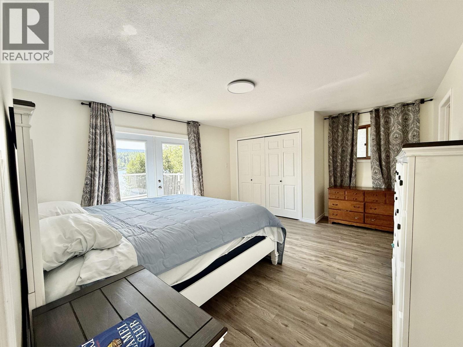 2055 Gerow Island Road Property Photo 19