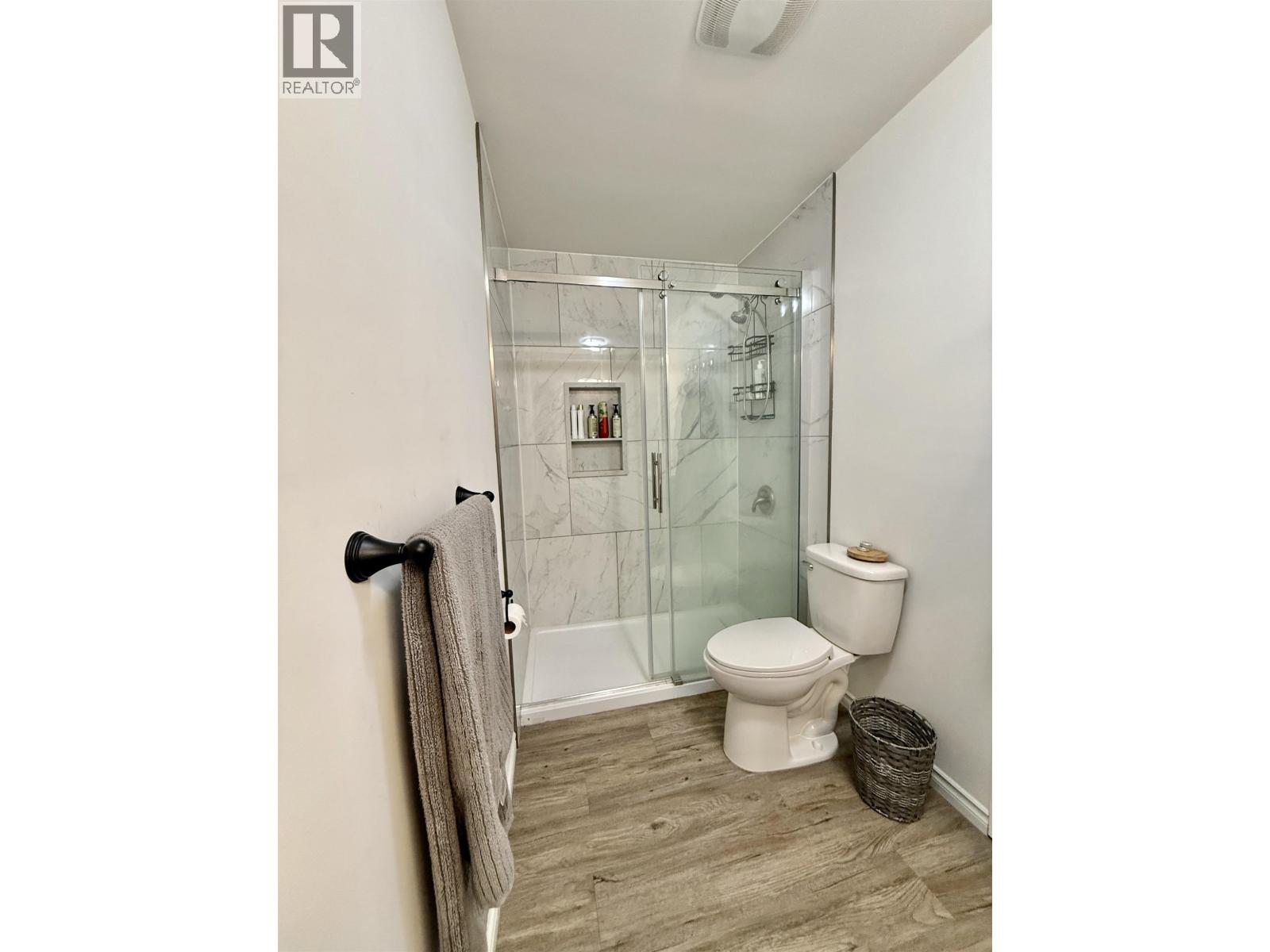 2055 Gerow Island Road Property Photo 21