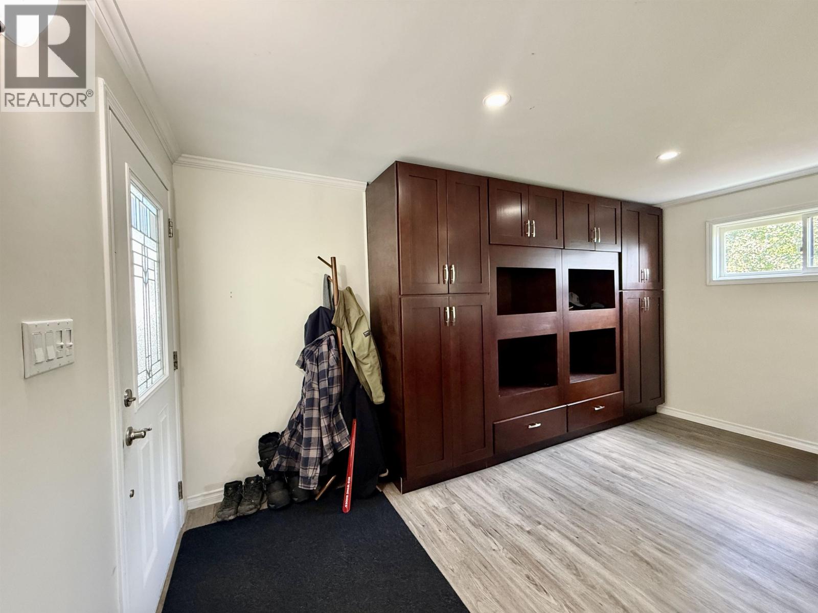 2055 Gerow Island Road Property Photo 29