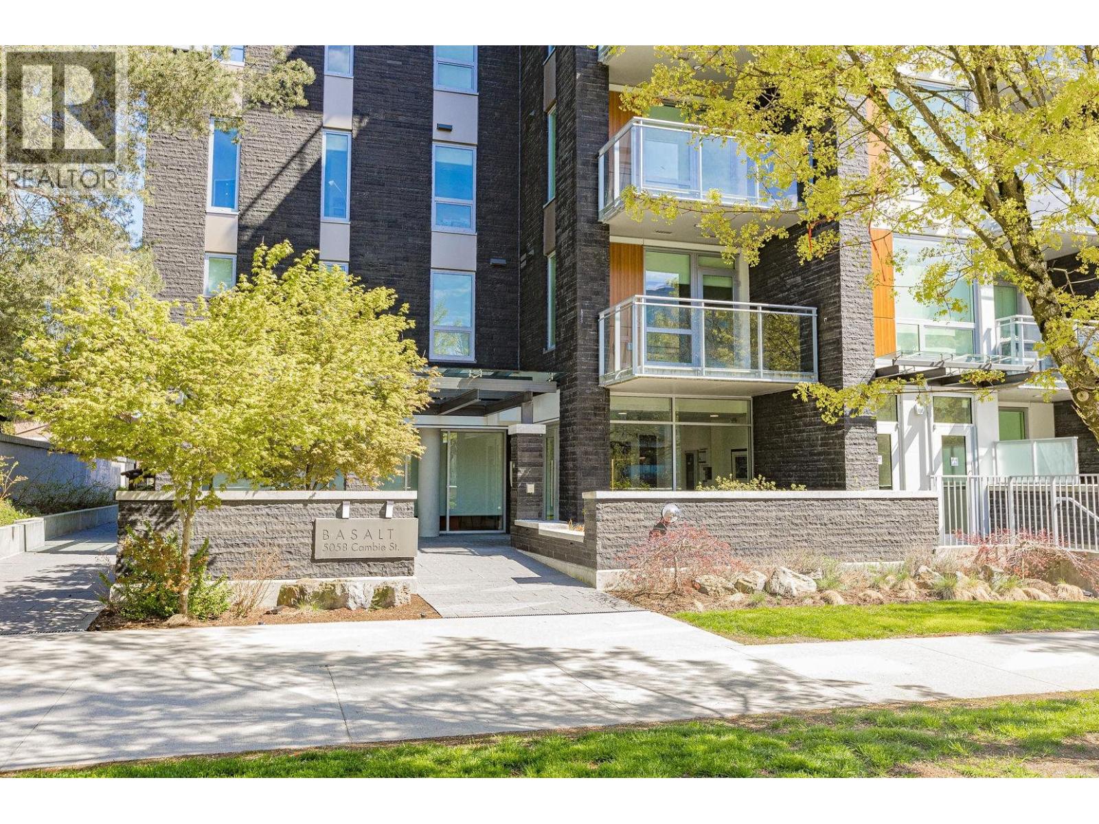108 5058 CAMBIE STREET Property Photo 1