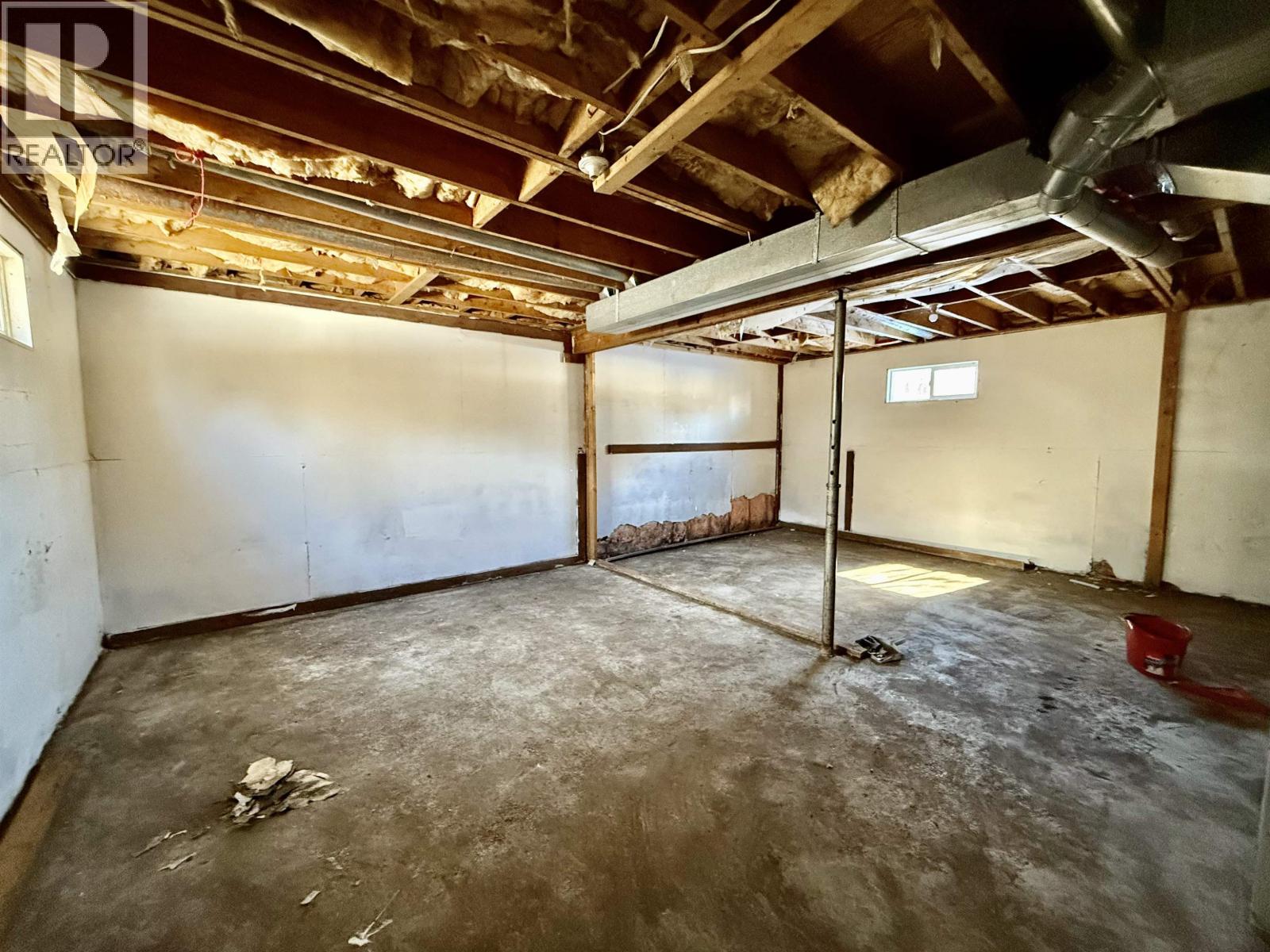2131 24th Avenue Property Photo 8