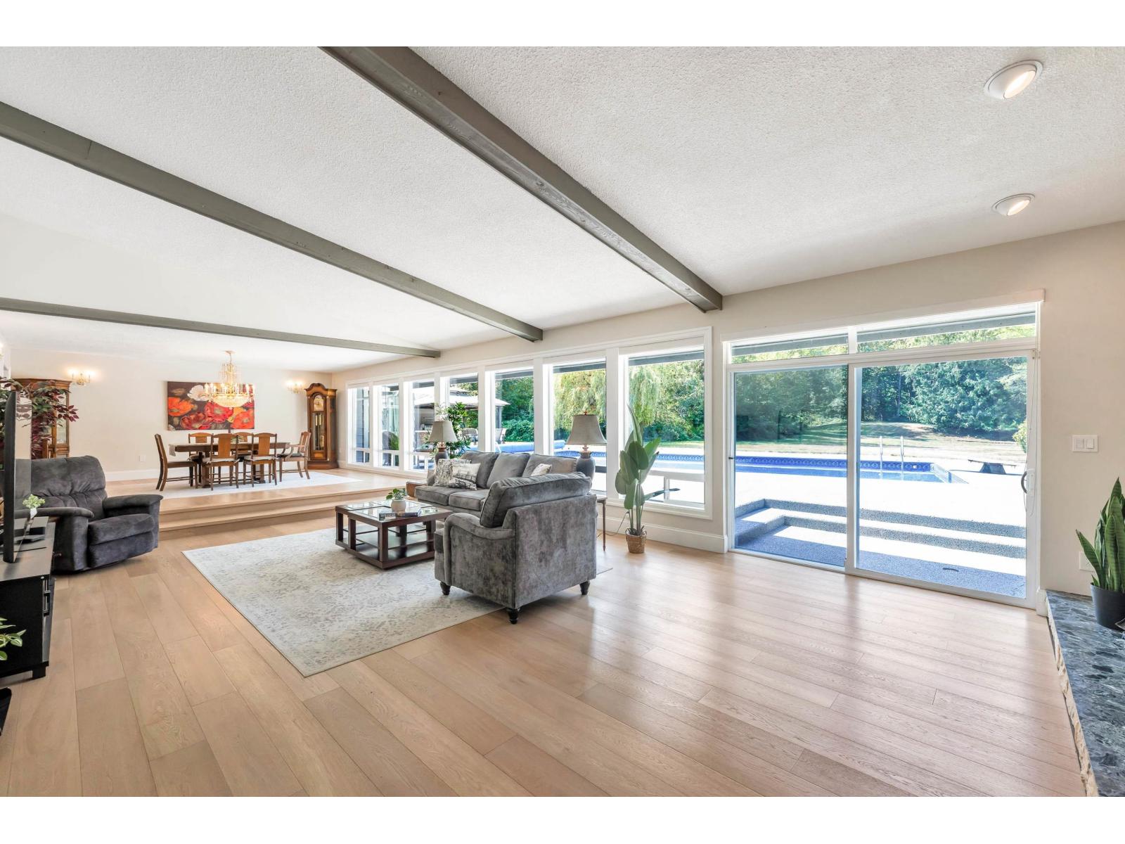 1233 231 Street Property Photo 5