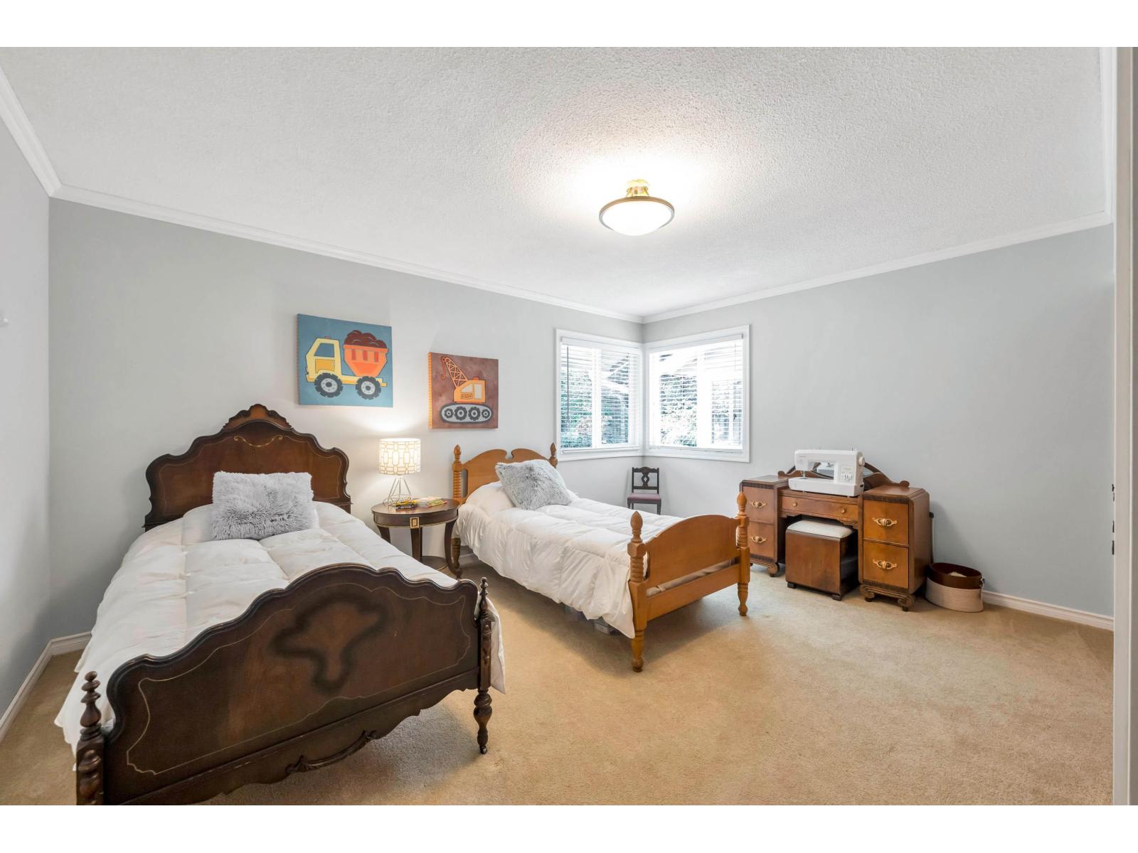 1233 231 Street Property Photo 17