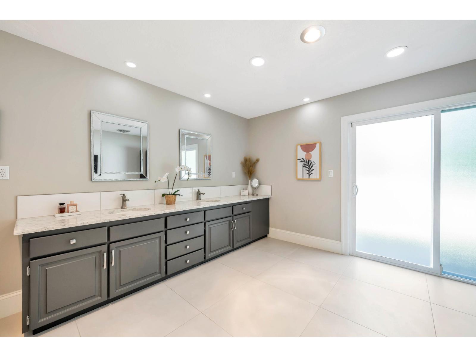 1233 231 Street Property Photo 23