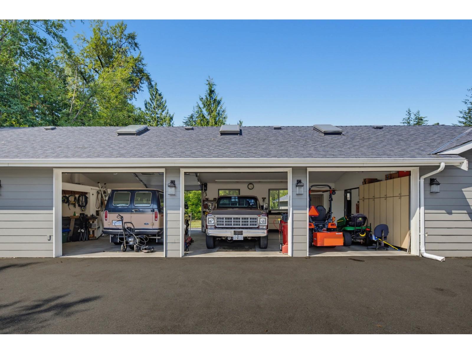 1233 231 Street Property Photo 33