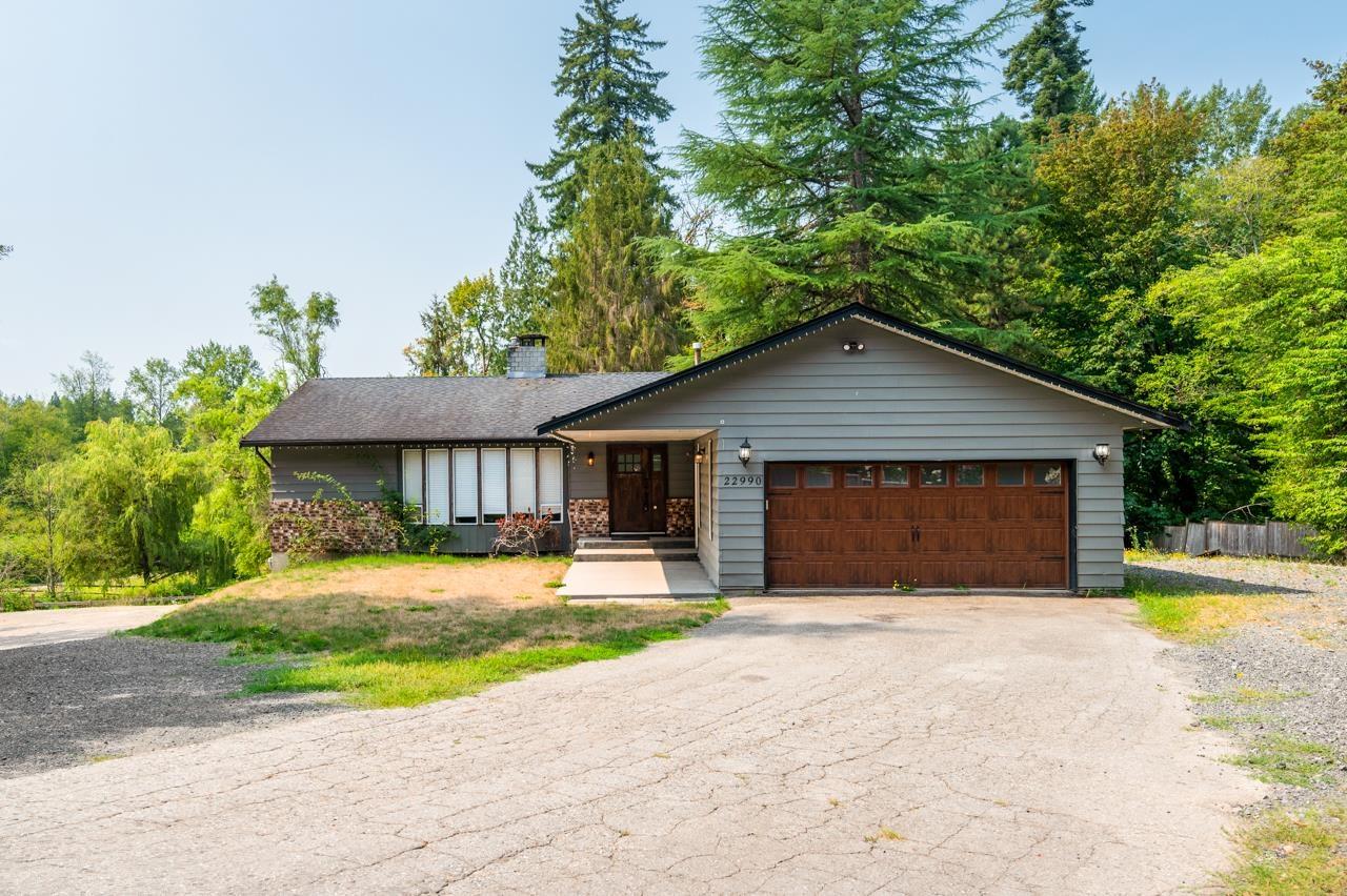 22990 70a Avenue Property Photo 2