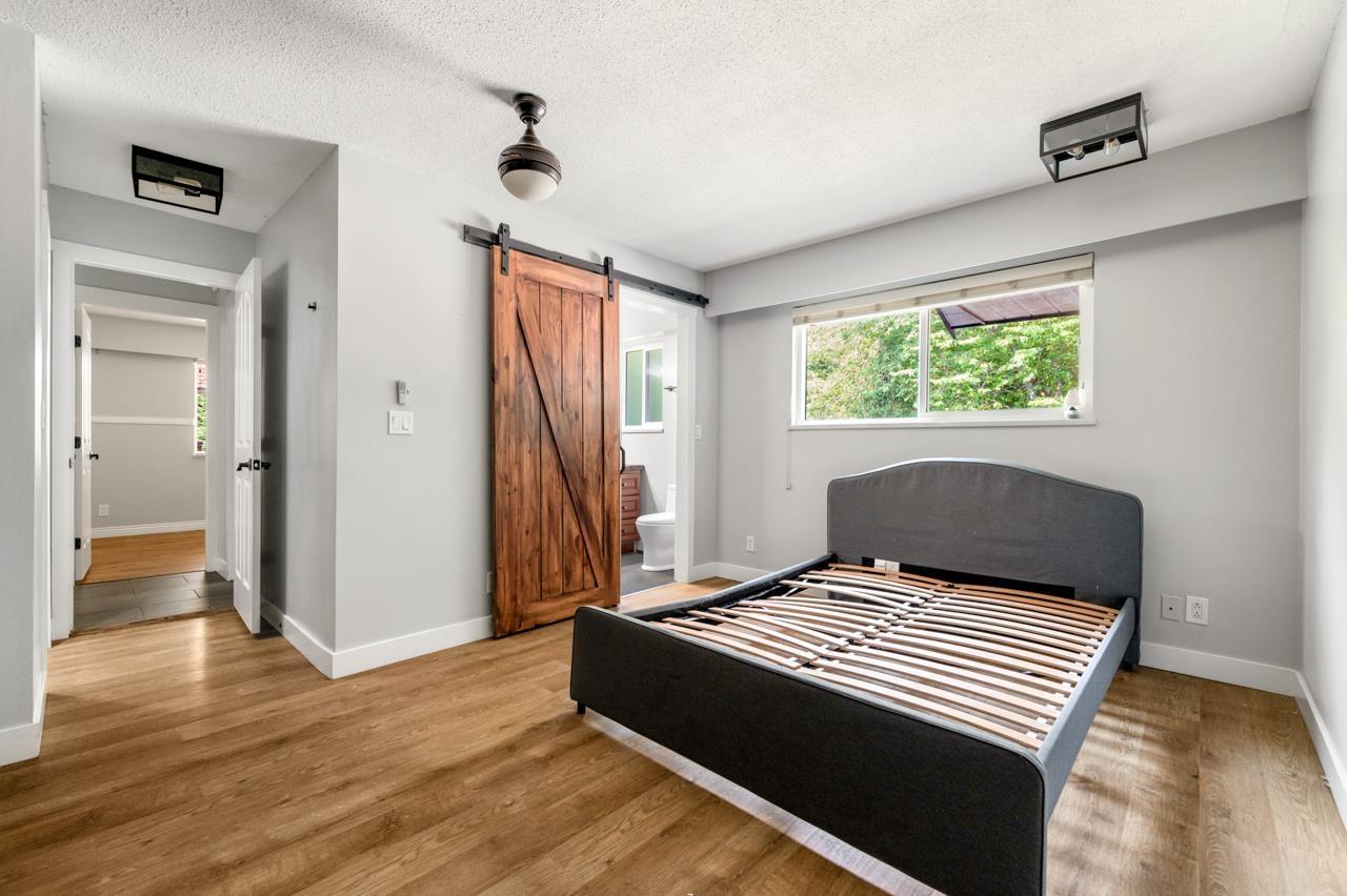 22990 70a Avenue Property Photo 17