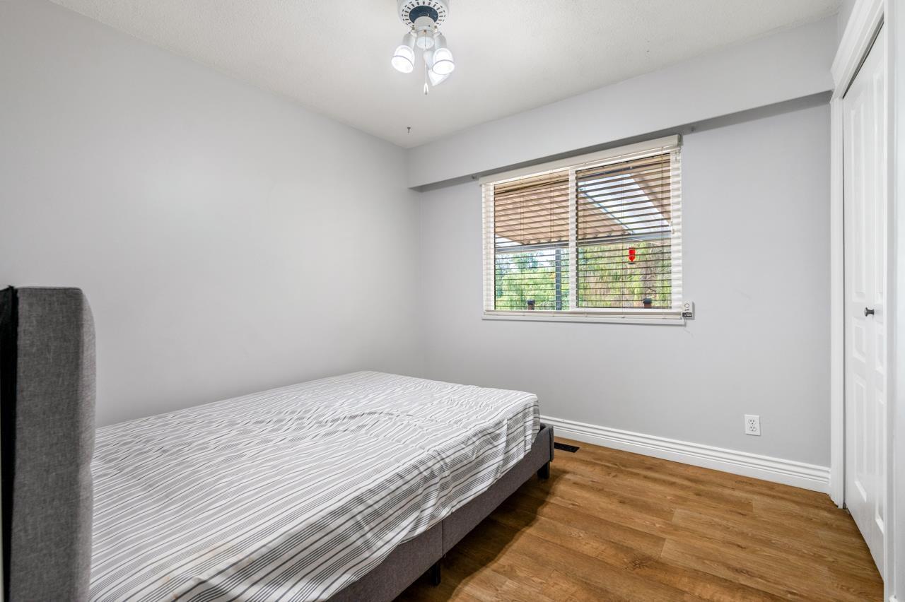 22990 70a Avenue Property Photo 19