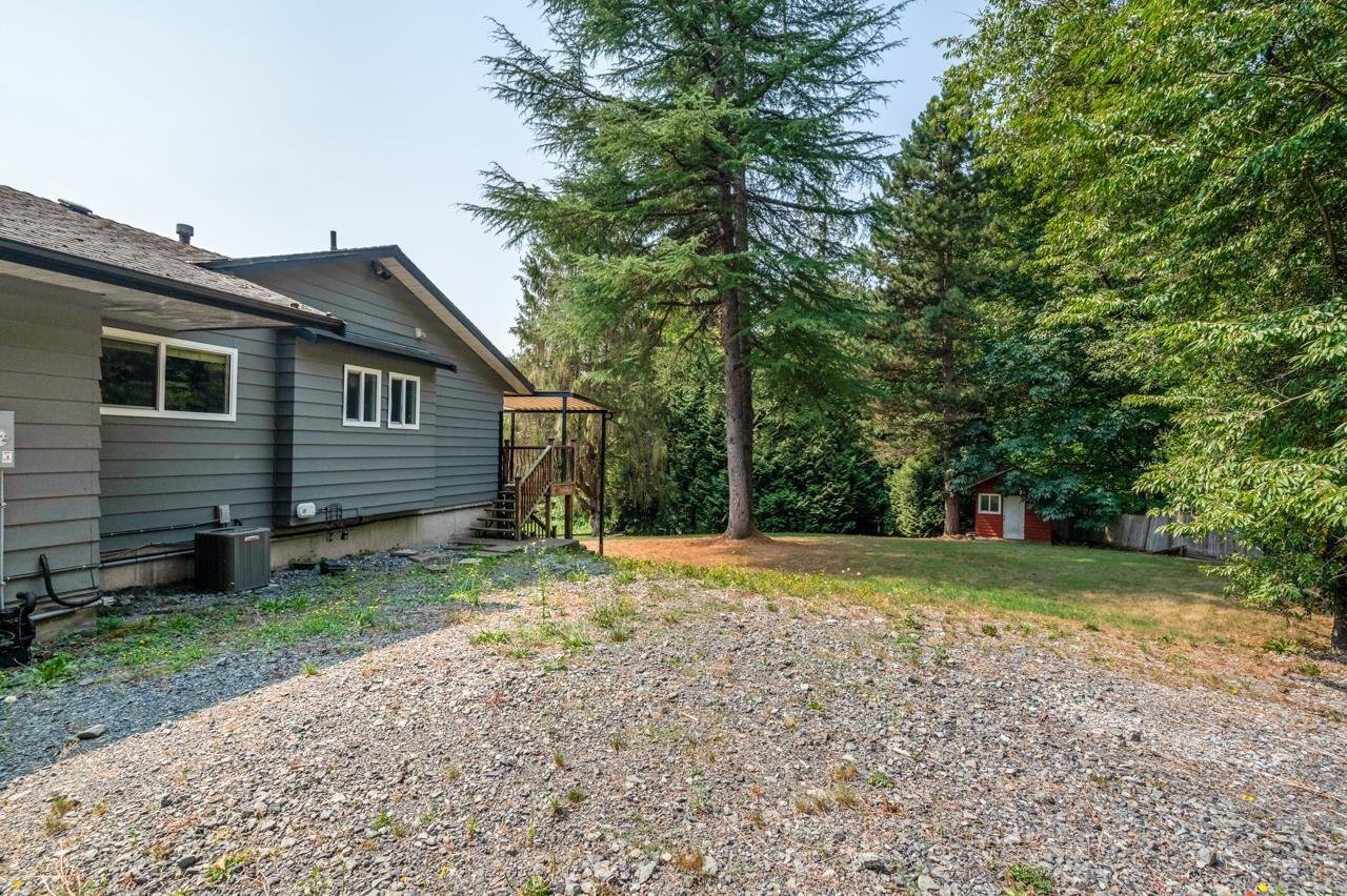 22990 70a Avenue Property Photo 28