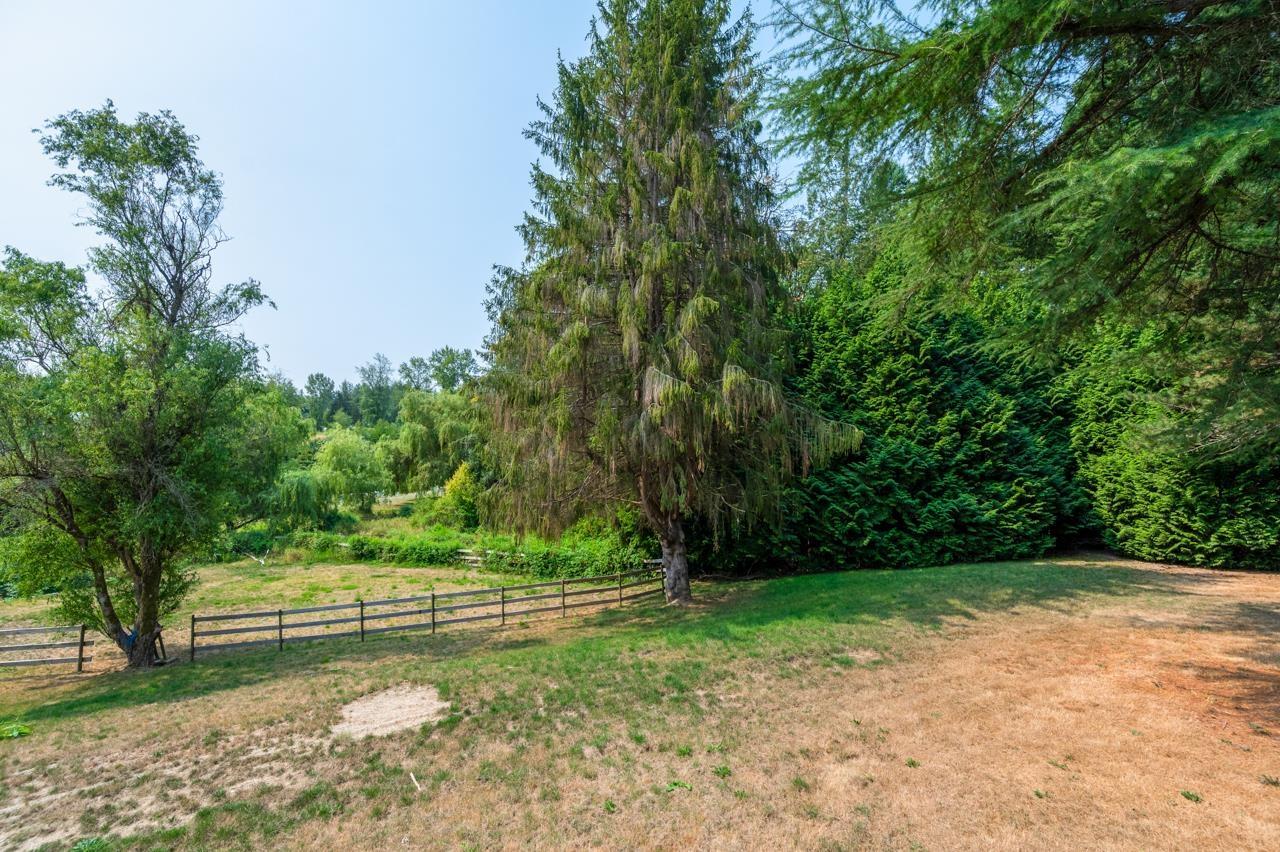 22990 70a Avenue Property Photo 31