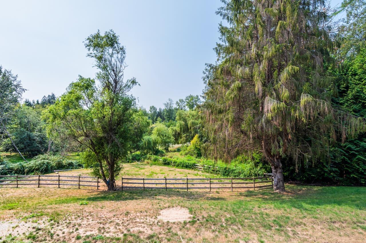 22990 70a Avenue Property Photo 32