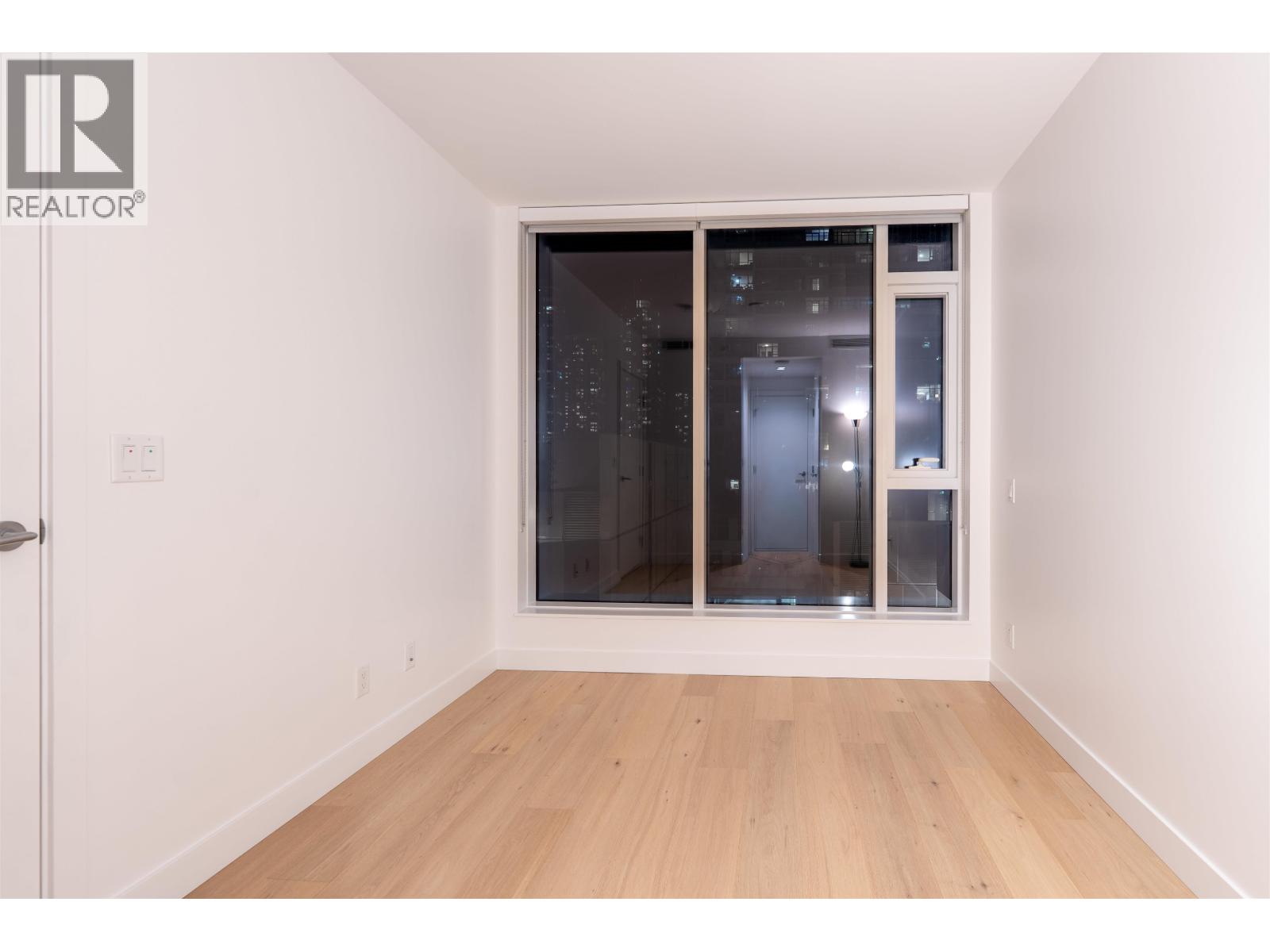 503 6000 Mckay Avenue Property Photo 16