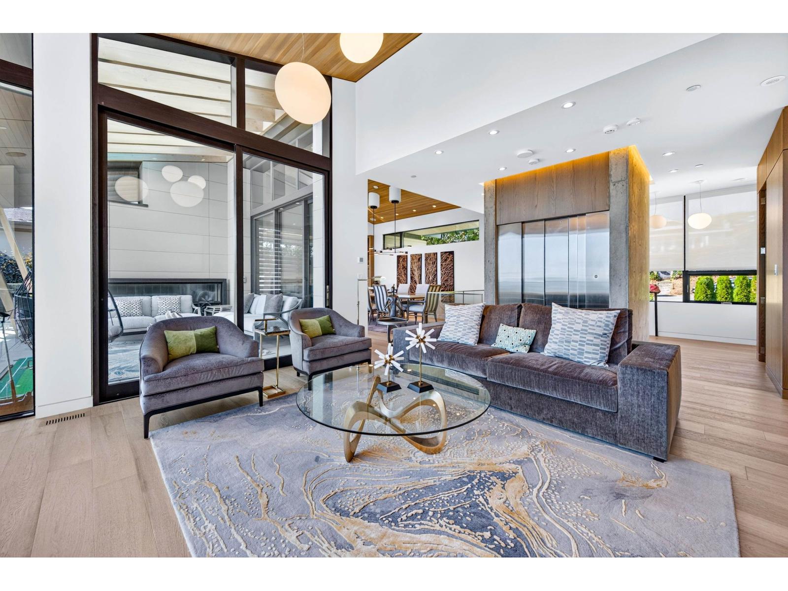 13386 Marine Drive Property Photo 8