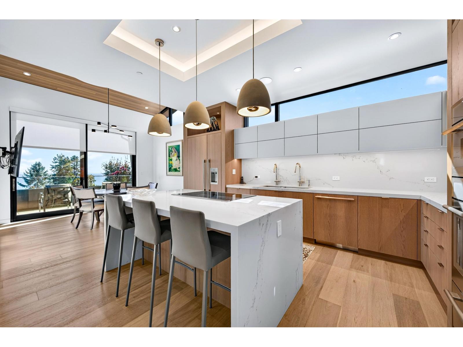 13386 Marine Drive Property Photo 11