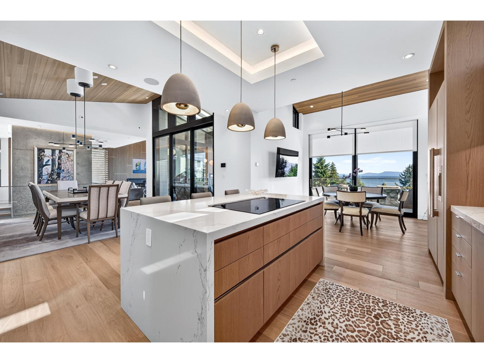 13386 Marine Drive Property Photo 12