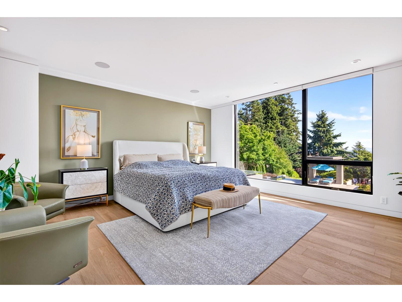 13386 Marine Drive Property Photo 16