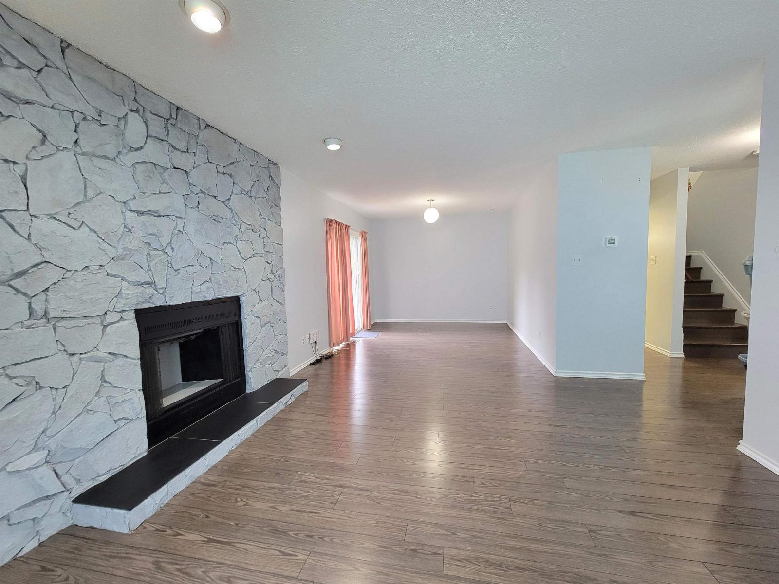 14741 101a Avenue Property Photo 5