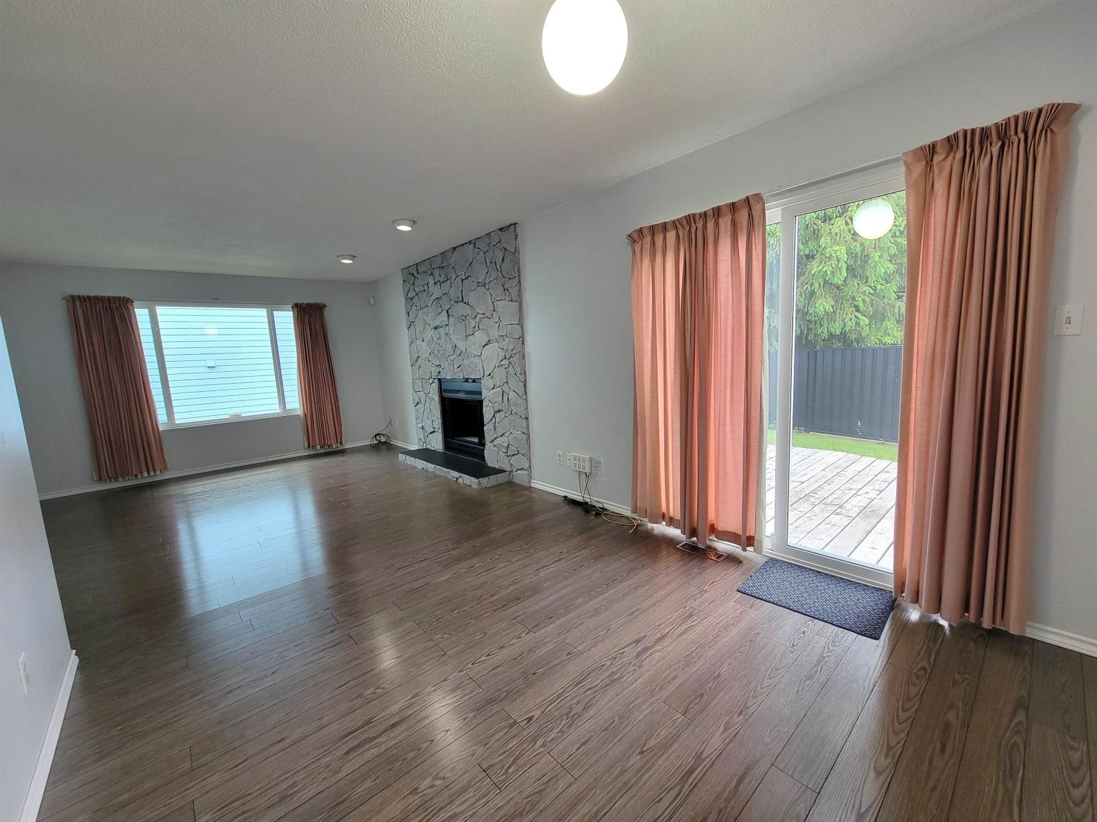 14741 101a Avenue Property Photo 6
