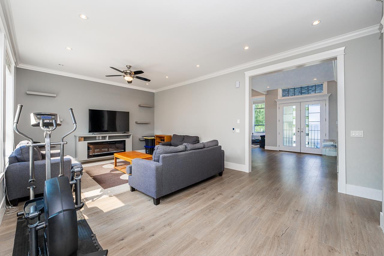 14516 110a Avenue Property Photo 8