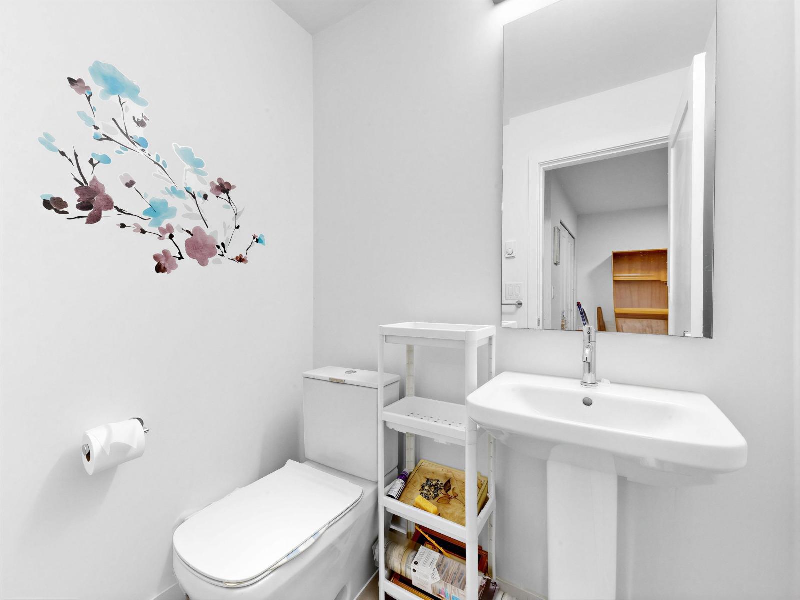 68 15255 Sitka Drive Property Photo 23