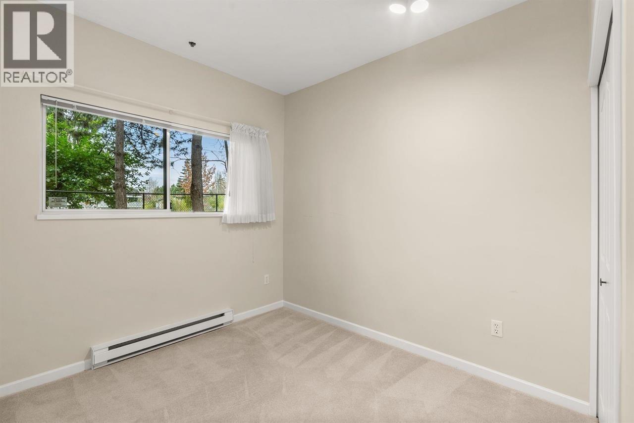 108 1153 54a Street Property Photo 31