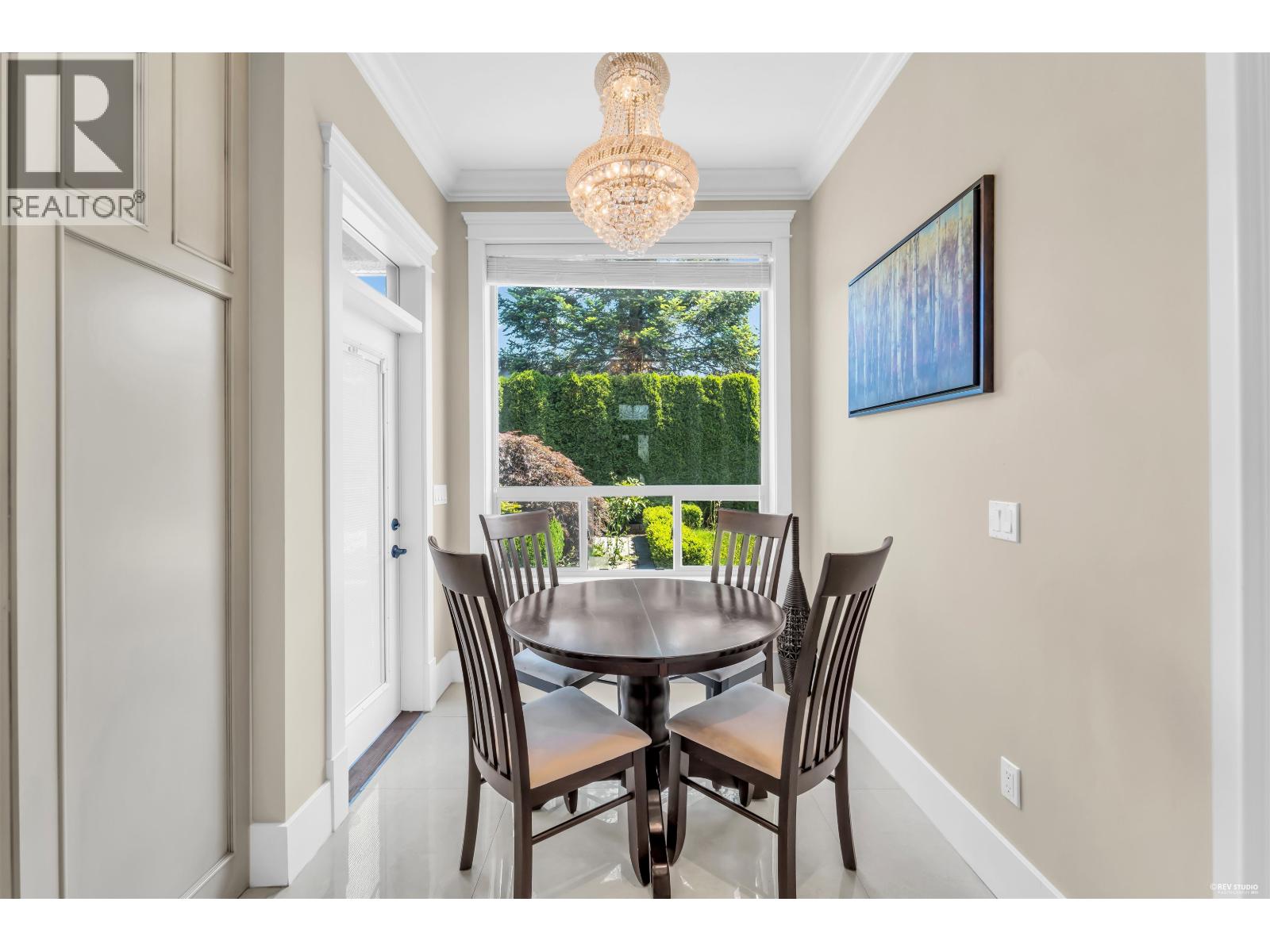 5628 Gibbons Drive Property Photo 11
