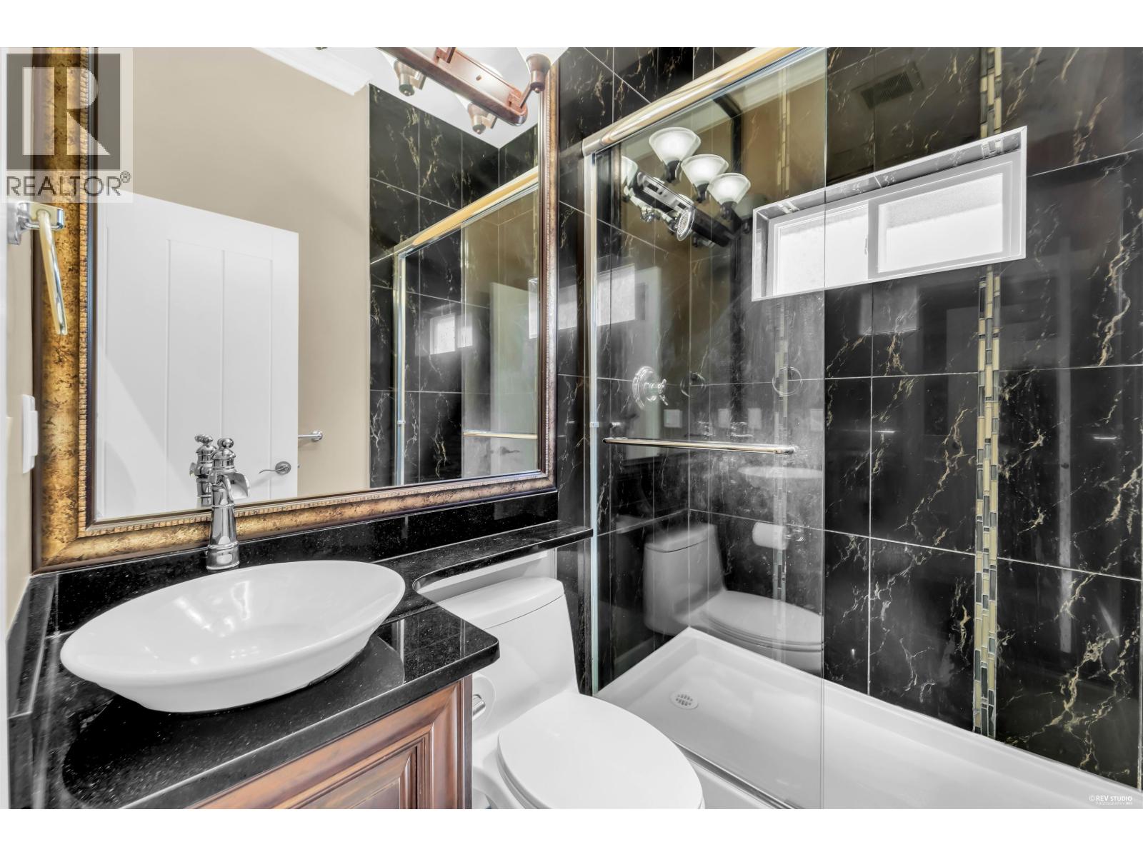 5628 Gibbons Drive Property Photo 20