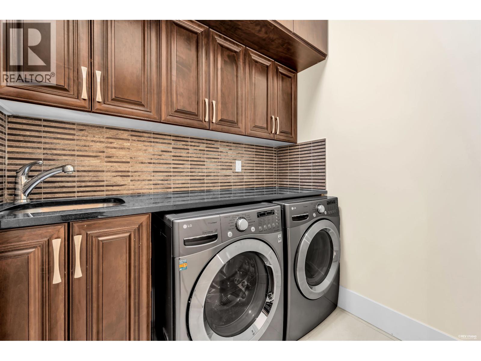 5628 Gibbons Drive Property Photo 23