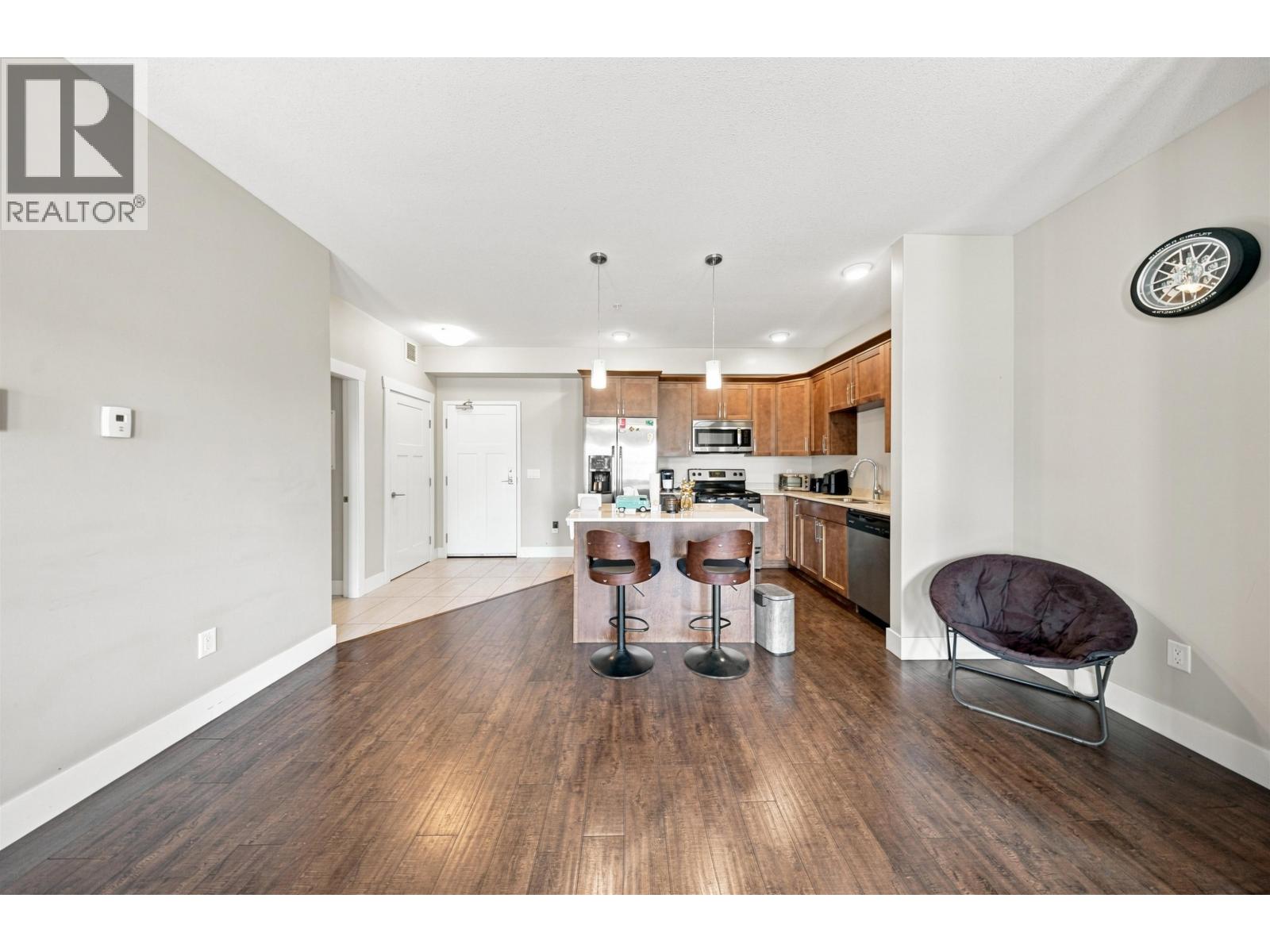 108 11205 105 Avenue Property Photo 9