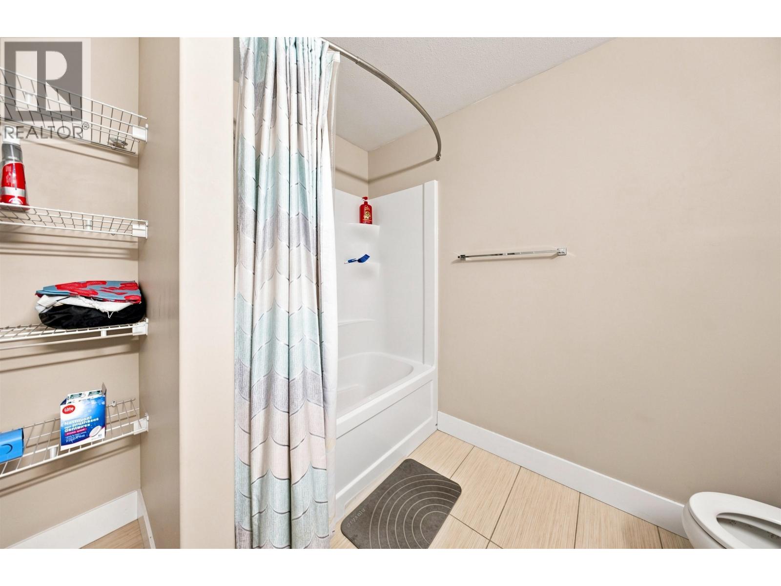 108 11205 105 Avenue Property Photo 13