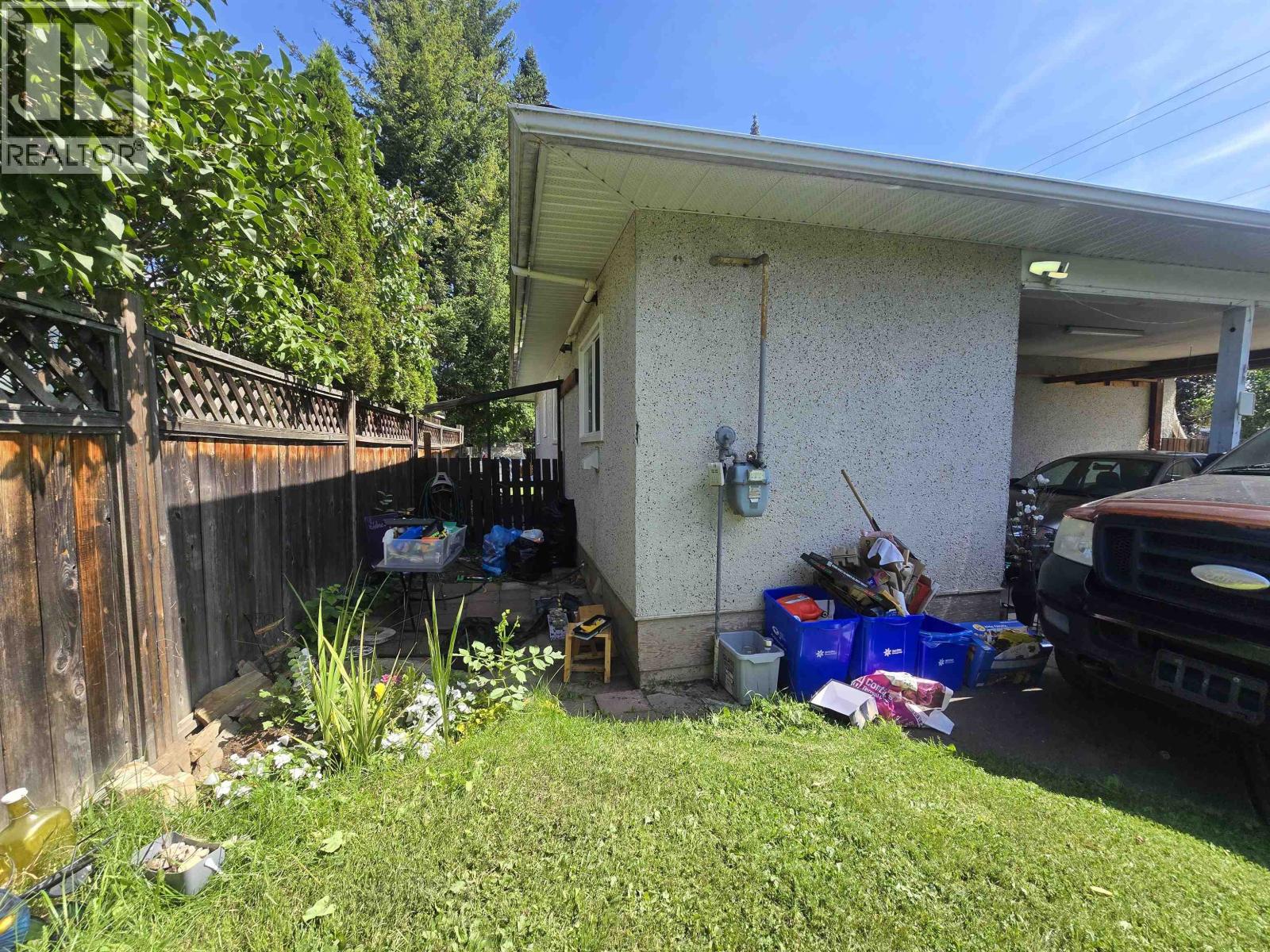 2940 2nd Avenue Property Photo 8