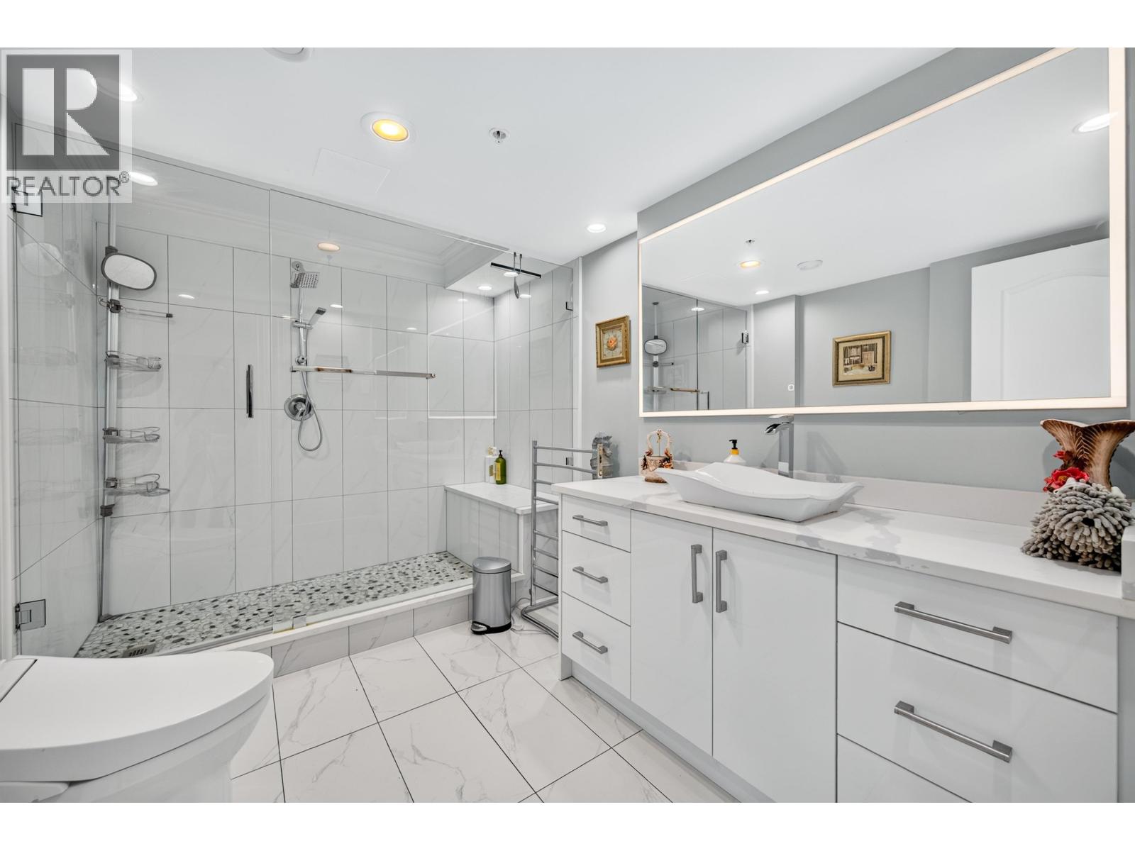 701 1190 Pipeline Road Property Photo 14