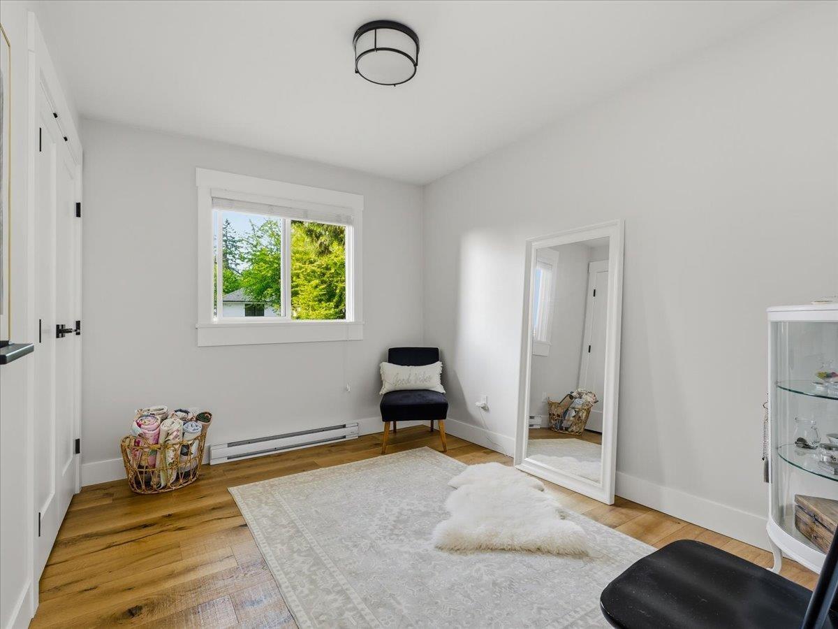 12674 19 Avenue Property Photo 34