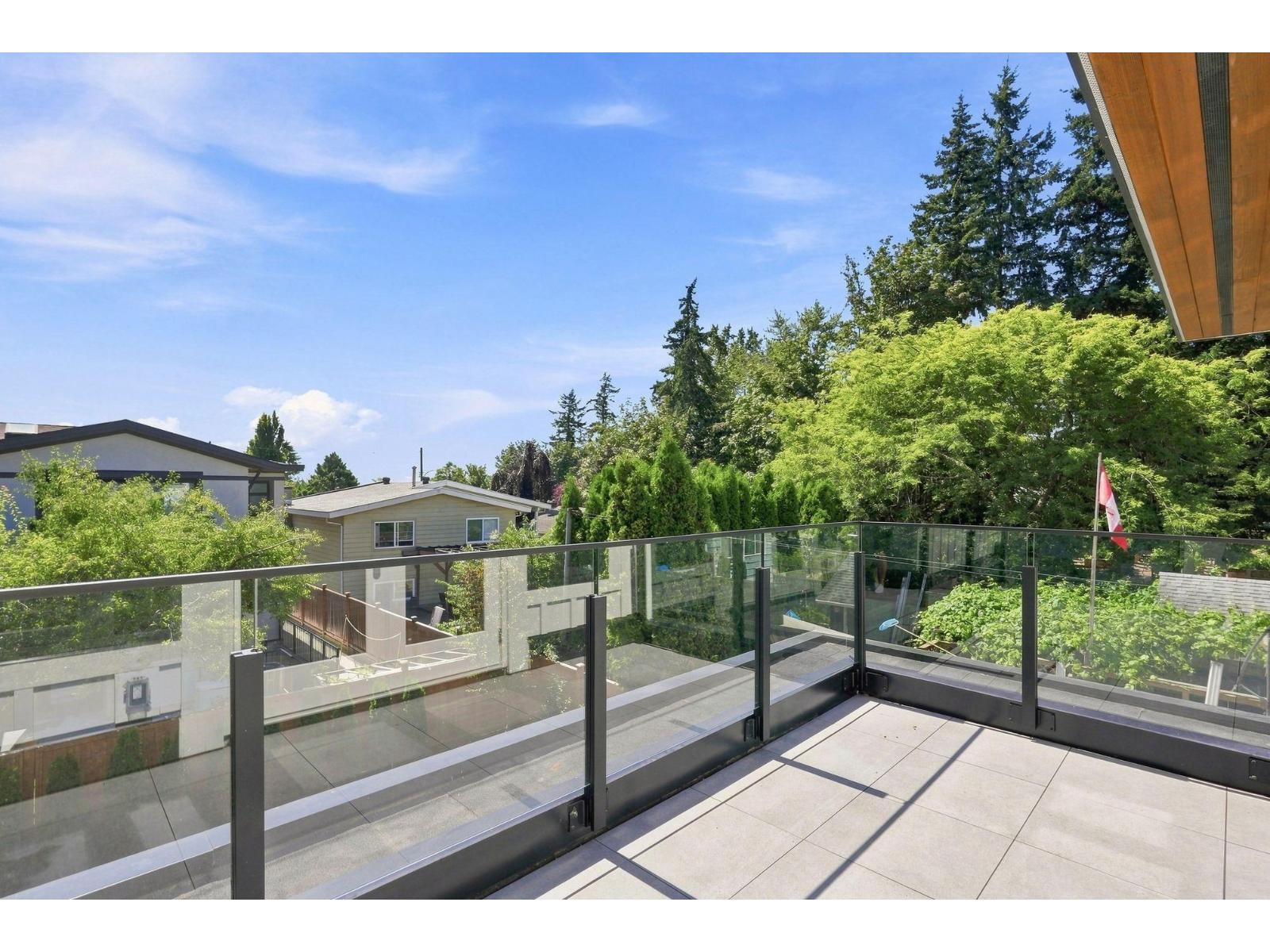 14750 Vine Avenue Property Photo 22