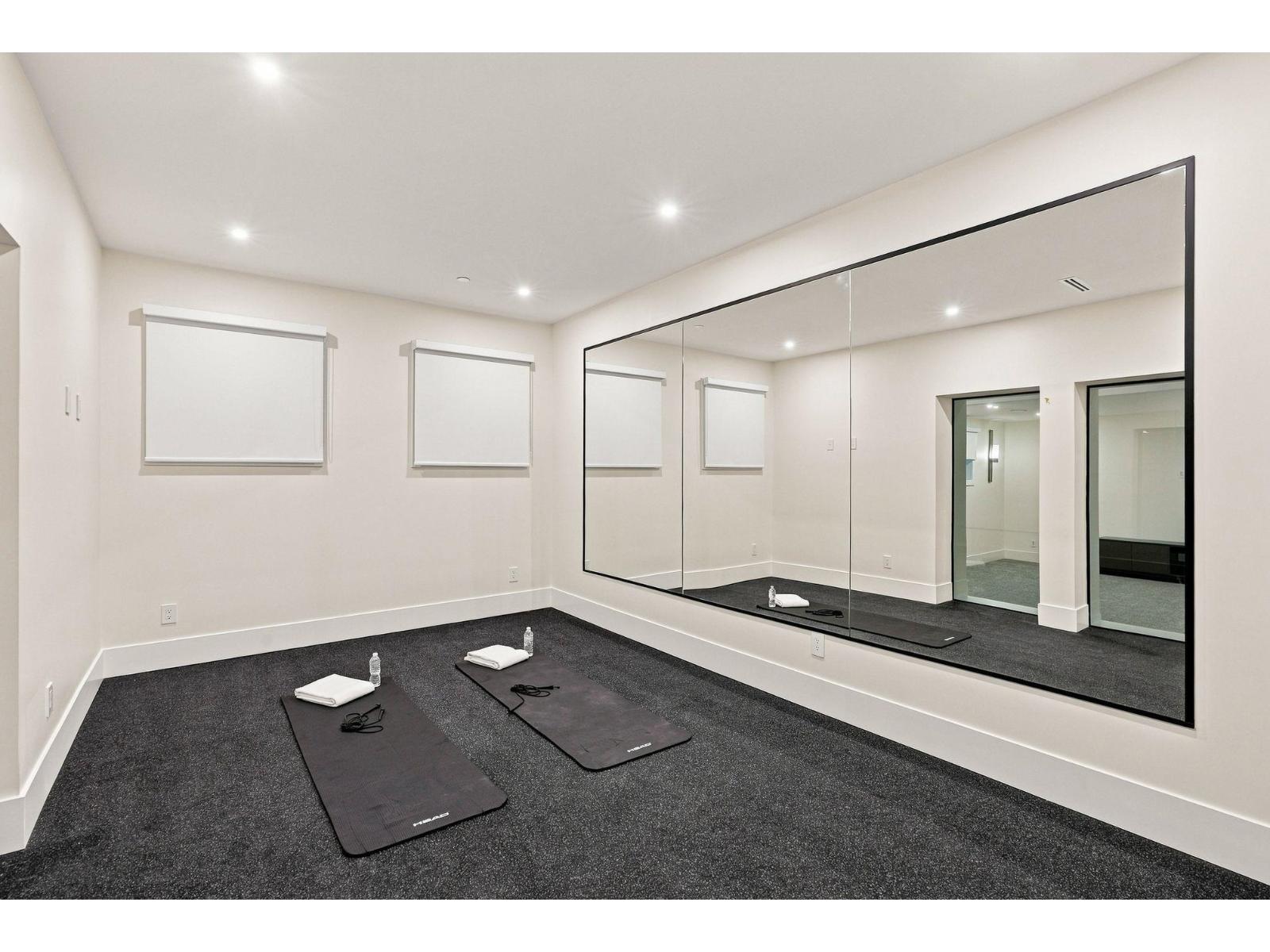 14750 Vine Avenue Property Photo 31