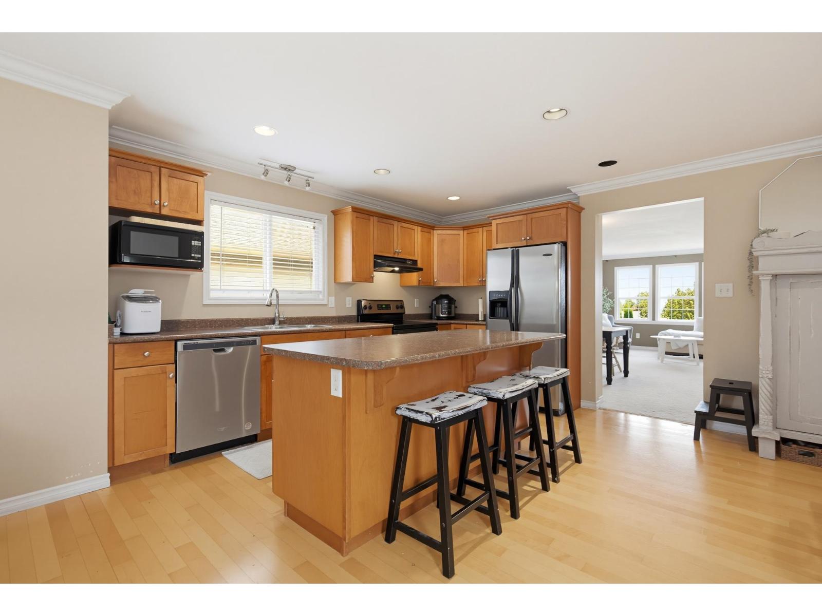 46193 Stoneview Drive Property Photo 9