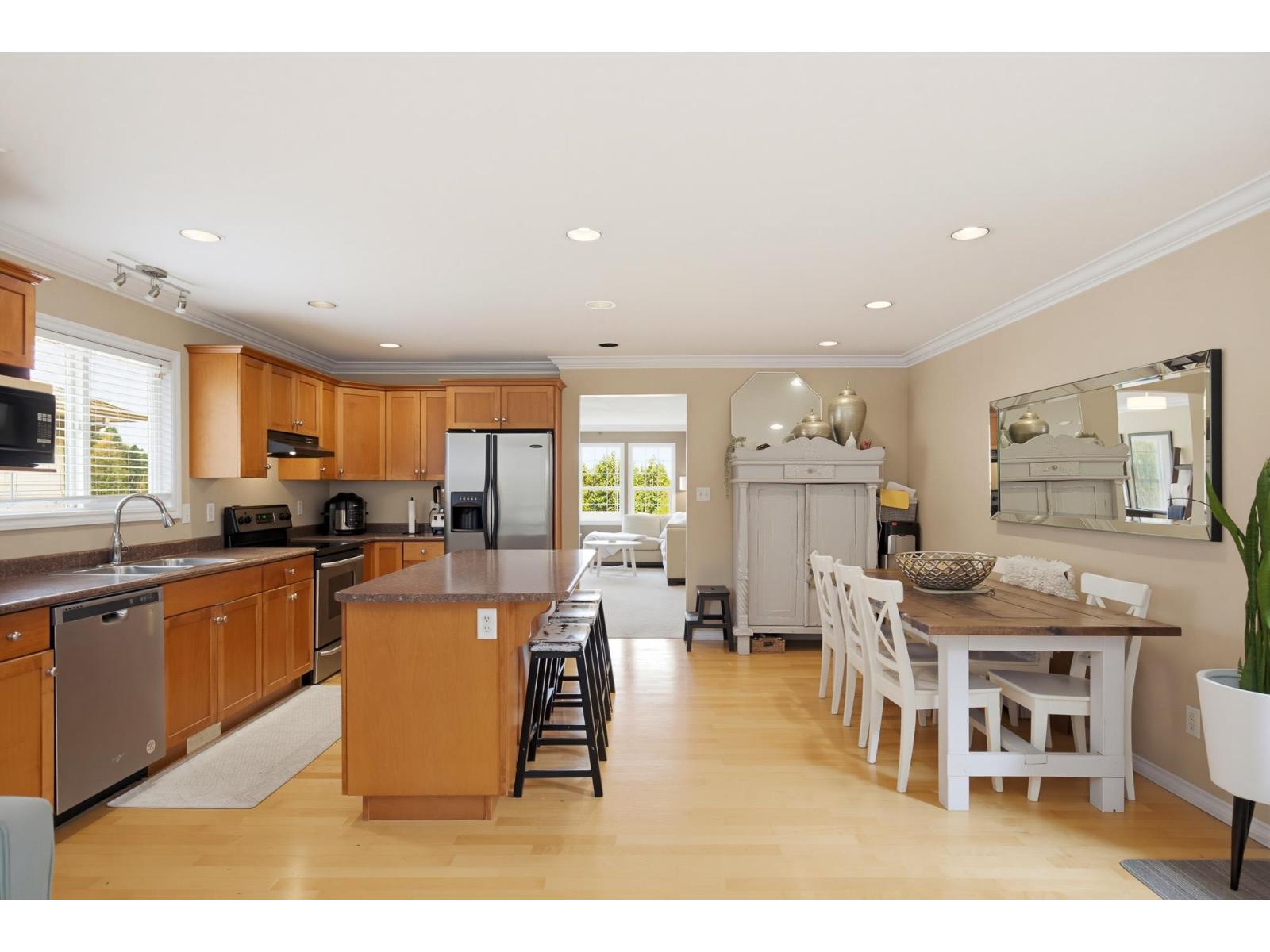 46193 Stoneview Drive Property Photo 11