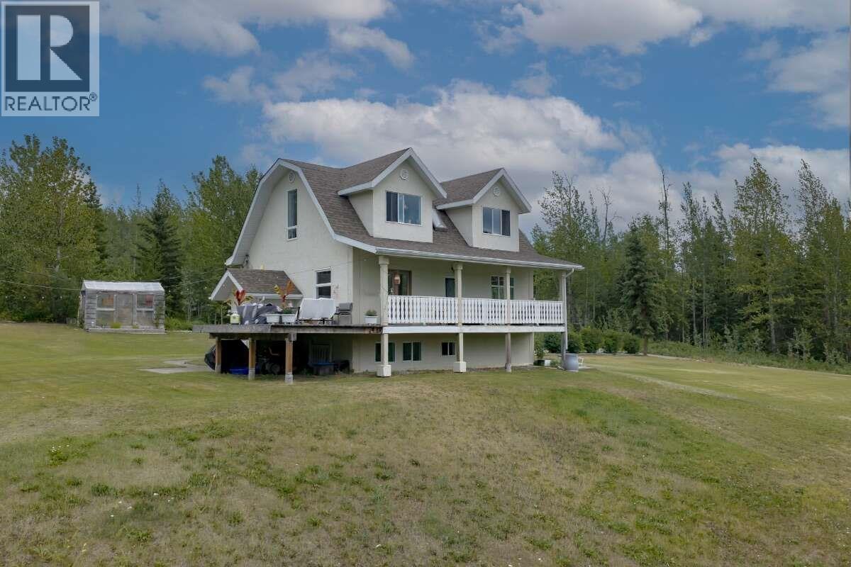 2814 Moose Road Property Photo 1