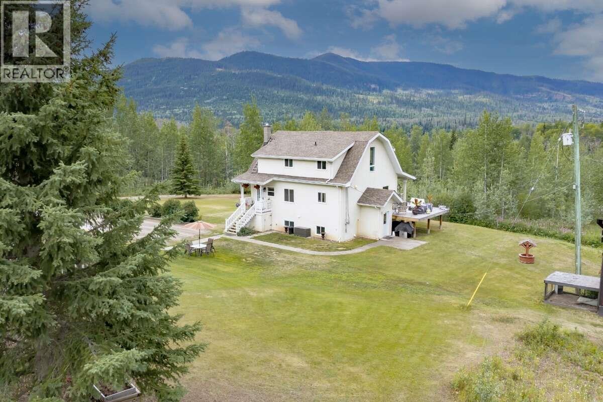 2814 Moose Road Property Photo 2