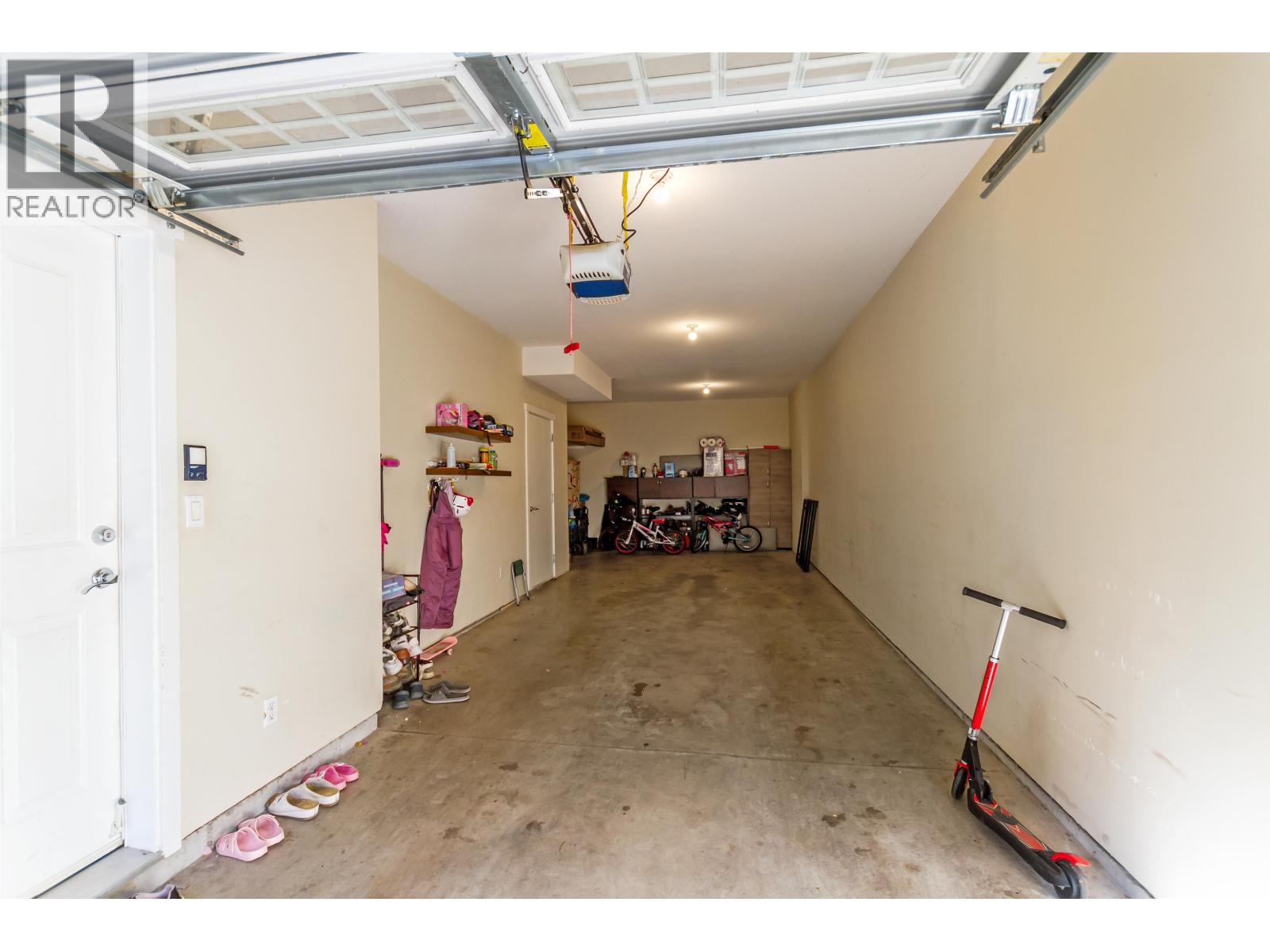 37 1362 Purcell Drive Property Photo 27